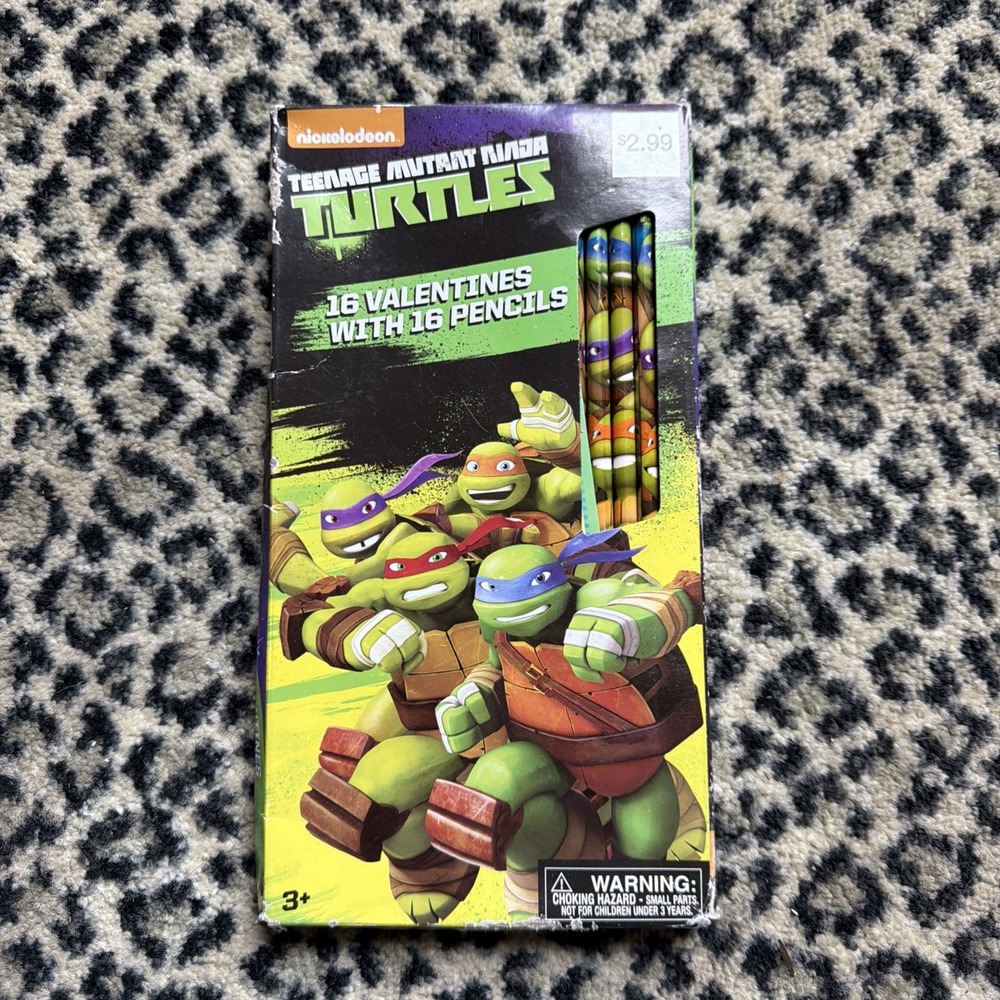 Teenage Mutant Turtles 16 Valentine Cards with 16 Pencils Nickelodeon New‎